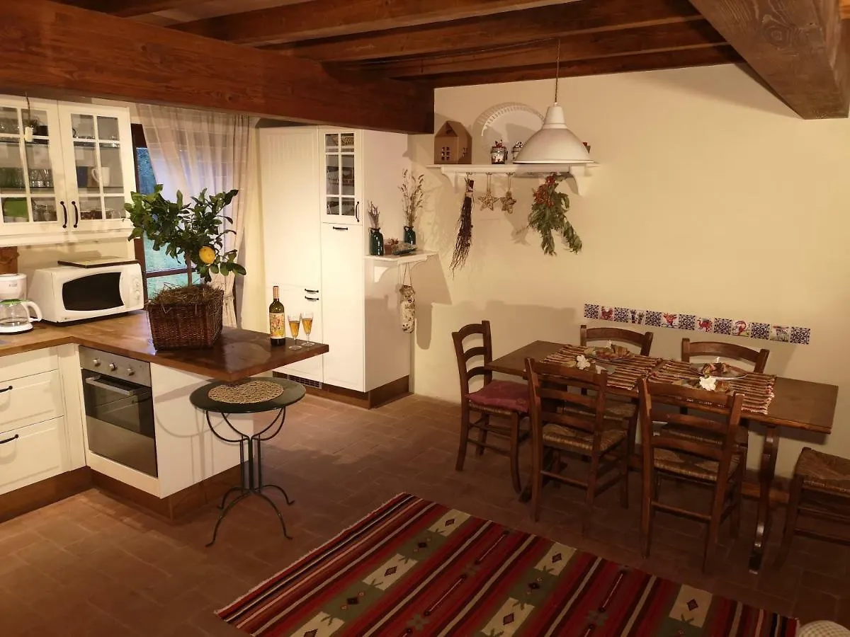 Rose Cottage Tuscany Fosdinovo 0*,