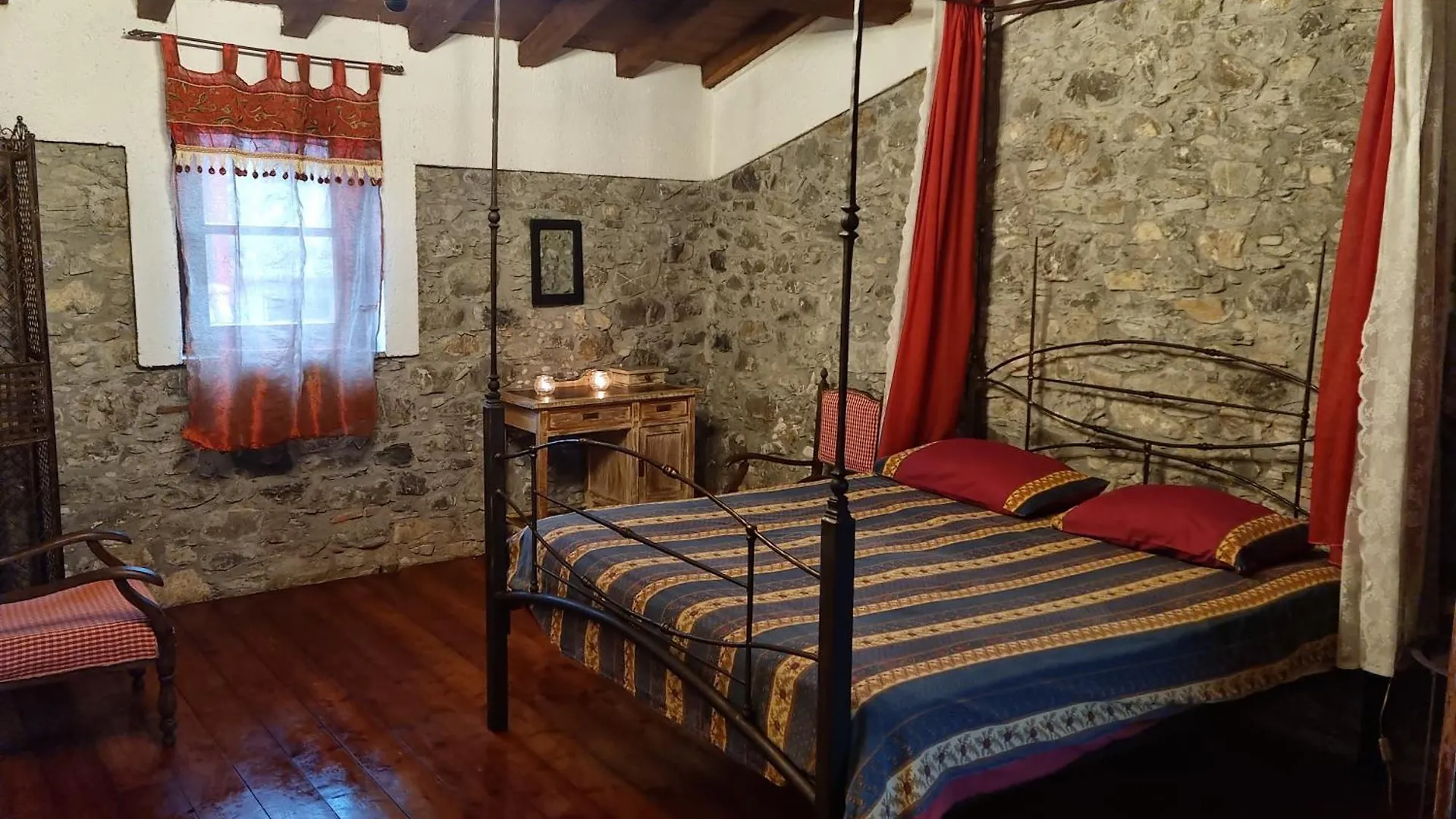 Rose Cottage Tuscany Fosdinovo Italy